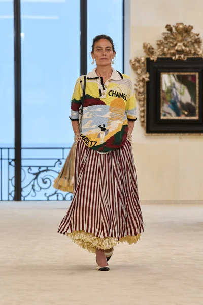 Look 52